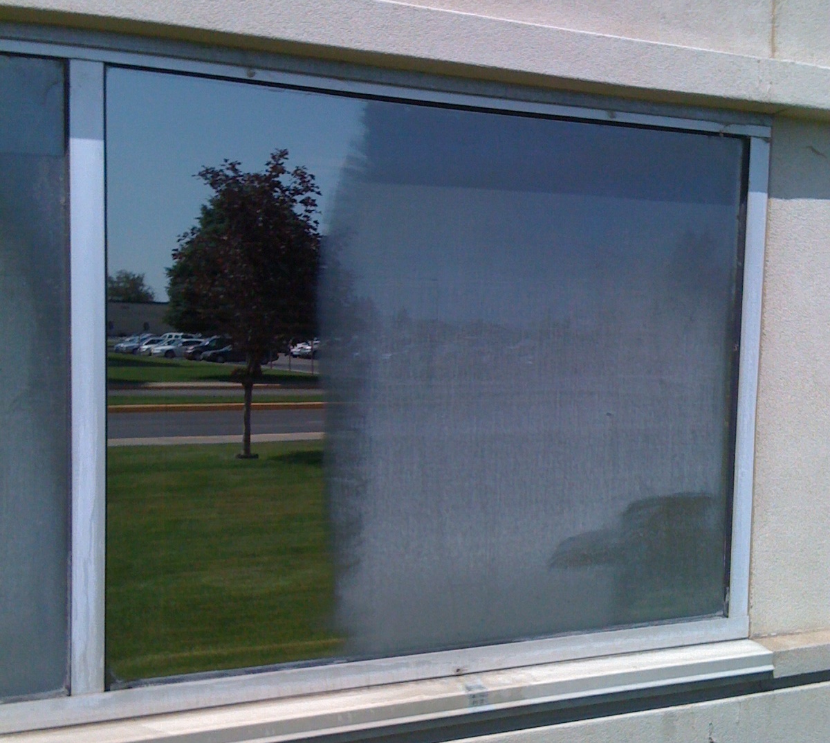 Hard Water Stain Removal by Sparkling Window Cleaning